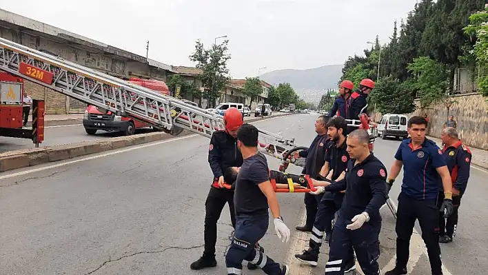 Kahramanmaraş'ta Bir Çocuk Damdan Dama Düştü!