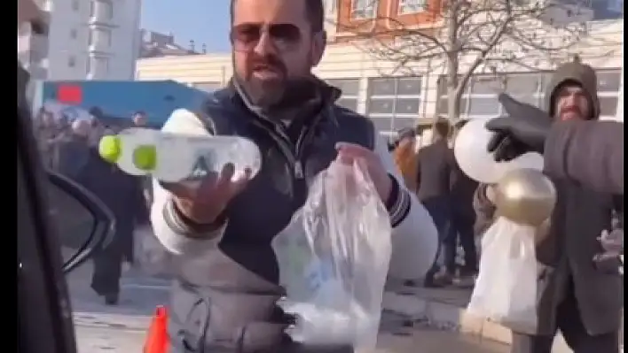 Deprem felaketinde duygulandırmıştı: Kayseri o video ile tekrar gündem oldu