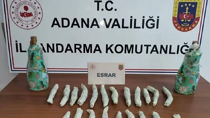 Deterjan kutusundan 20 paket esrar çıktı