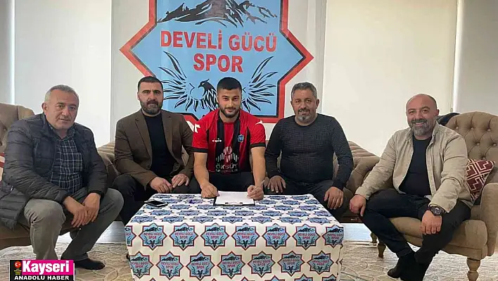 Develigücü'nde 15 futbolcu gitti, 12 futbolcu geldi