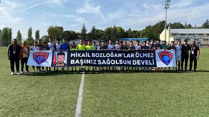 Develili şehit veteriner, futbol maçında anıldı