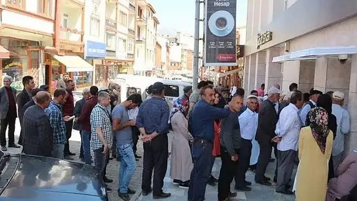 Dikkat! Görülmemiş kuyruklara hazır olun- Artık 10 binin altında işlem yapılamayacak…