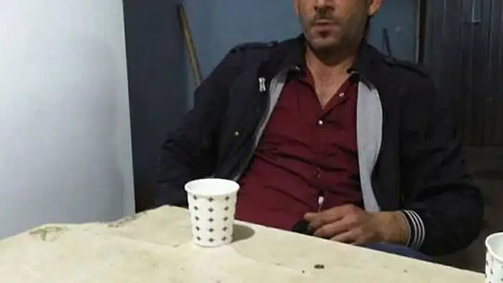 Kalp krizi geçiren traktör sürücüsü feci şekilde can verdi