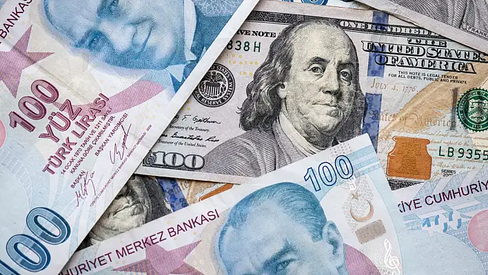 Dolar ve Euro rekora koşuyor! Döviz ne kadar oldu?