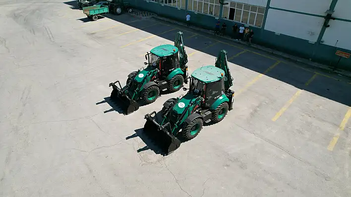 DSİ Bölge Müdürlüğü'nün makine parkı güçleniyor: 2 yeni araç hizmete girdi!