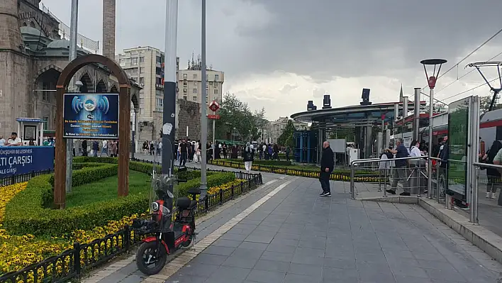 Dünyanın her yerini gezdi – Kayseri'deki konforu bulamadı!