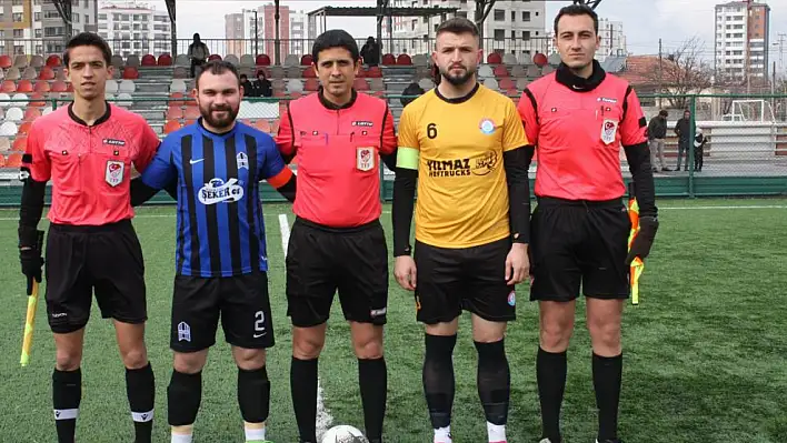 E.M.Döğerspor Liderliğini Korudu