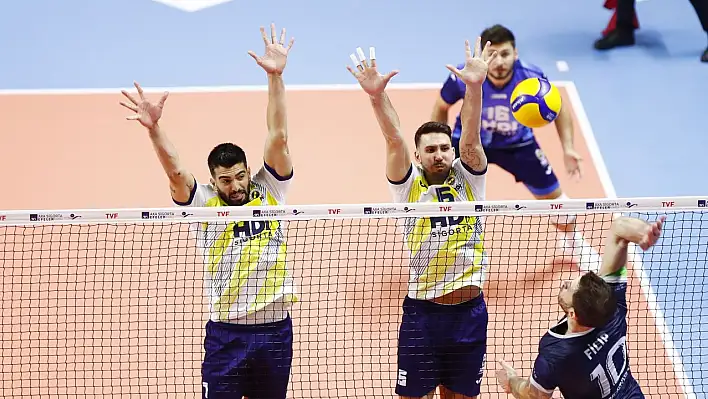 Efeler Ligi 3. hafta: Fenerbahçe: 3- Develi Belediyespor: 2