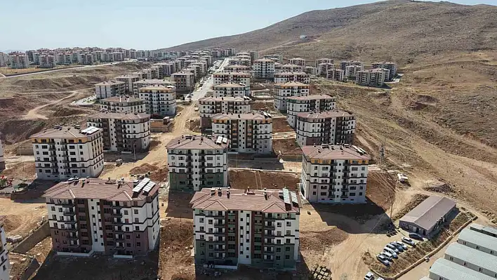 Deprem bölgesinde umut yükseliyor: 608 konut yüzde 90 tamamlandı