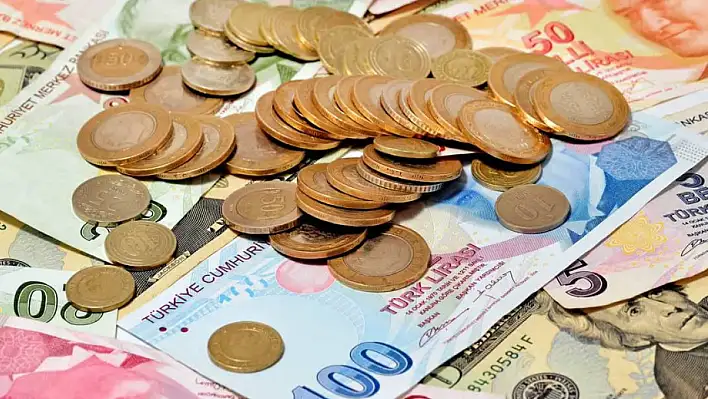 Emekliler uzun süre sonra sevinecek: 24 bin lira ödeme hesaplarına yatacak