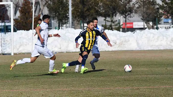 Erciyes 38 FK - Ağrıspor 1970  maçının hakemi belli oldu!
