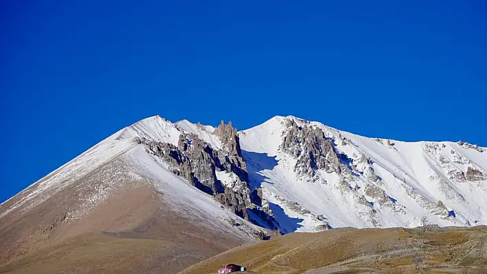 Erciyes'te kar 10 santime ulaştı