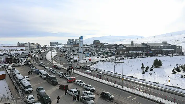 Erciyes Dağı'na davetlisiniz!