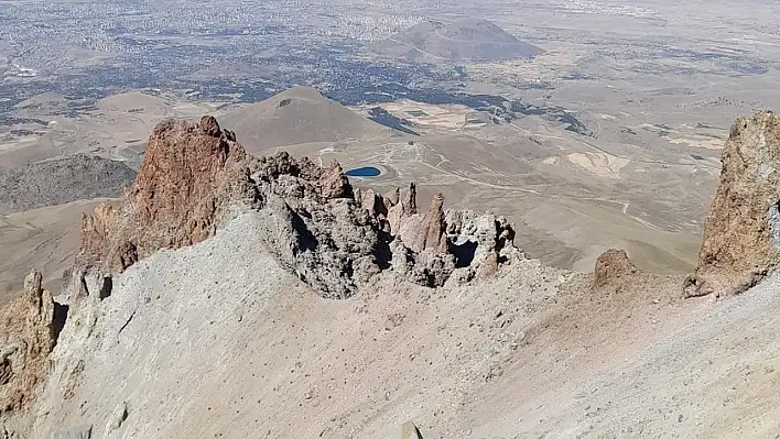 Erciyes Dağı Zirvesinden Kayseri'yi Hiç Böyle Görmüş müydünüz?