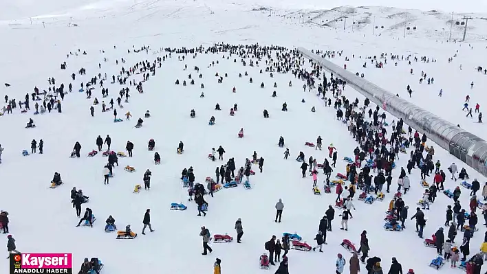 Erciyes'e sömestirde turist akını