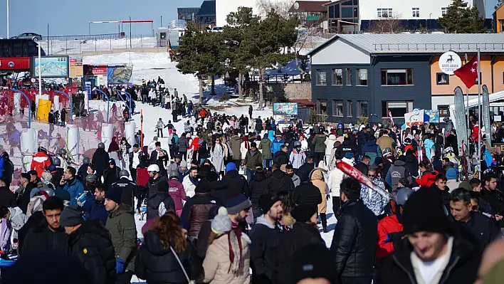 Erciyes'e 2 haftada rekor ziyaret!