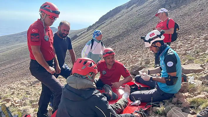Erciyes'in zirvesinde ayağı burkulan genç 7 saat sonra kurtarılmıştı: Bakın ne söyledi?