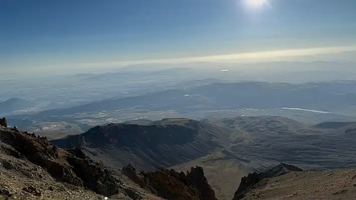 Erciyes'in zirvesinden muhteşem görüntüler!