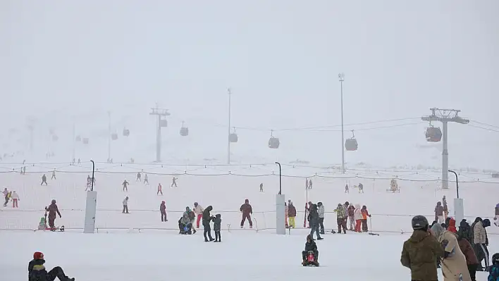 Erciyes'in ziyaretçisi geçen seneye göre ne kadar arttı?