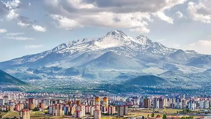 Erciyes onlarla kaynıyor - Sayıları giderek artıyor!