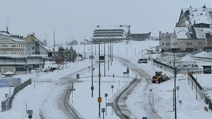 Erciyes'te kar kalınlığı bakın ne kadar oldu?