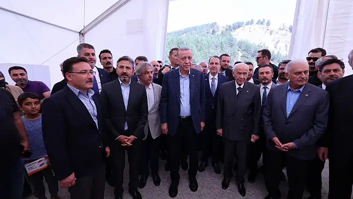 Erdoğan ve Bahçeli'yi Adıyaman'da Vali Çiçek ağırladı