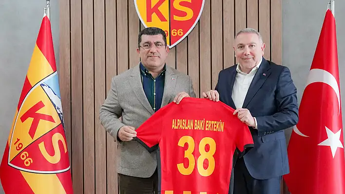Ertekin Kayserispor'a Volkan Demirel'i önerdi!