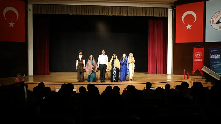 ERÜ tiyatro festivali bu yıl da perdelerini sanatseverler için açtı