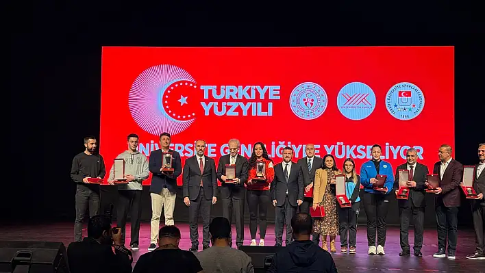 ERÜ'ye 3 ödül birden!