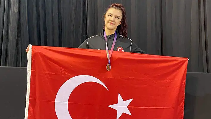 ERVA Projesinin meyvesi Hatice: Balkanlardan madalyayla döndü!