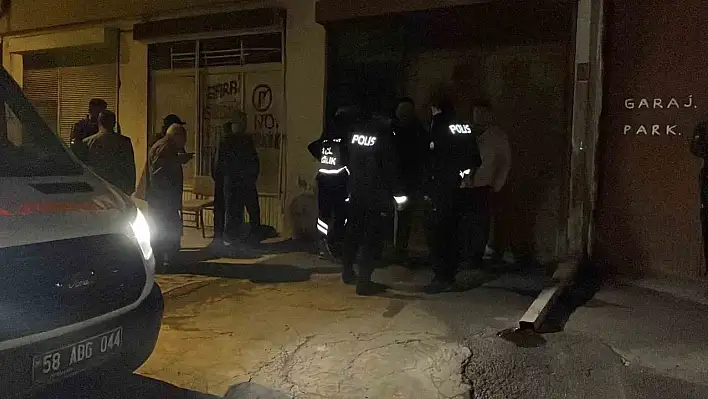 Sivas'ta yaşlı adam otomobilin içinde ölü bulundu!