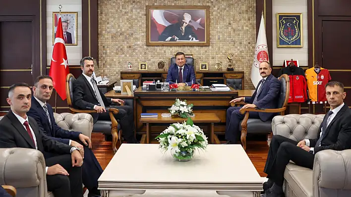 Eski uzman çavuşlar için tarihi adım: Bakanlıkta kritik görüşme!