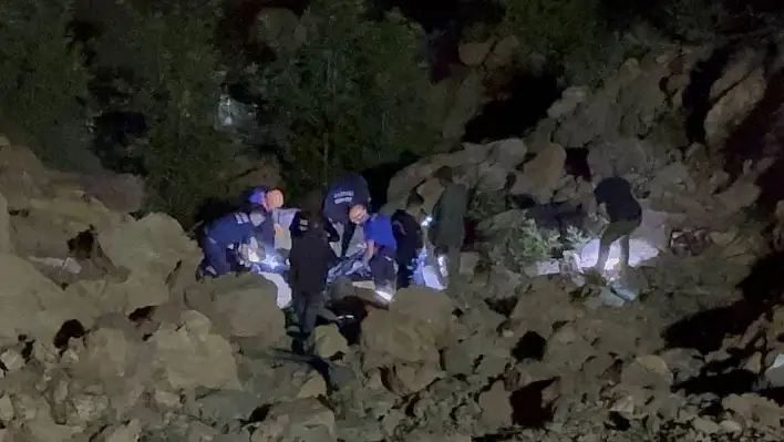 Adana Kayseri yolundaki kazada ölen 5 kişinin kimlikleri belli oldu