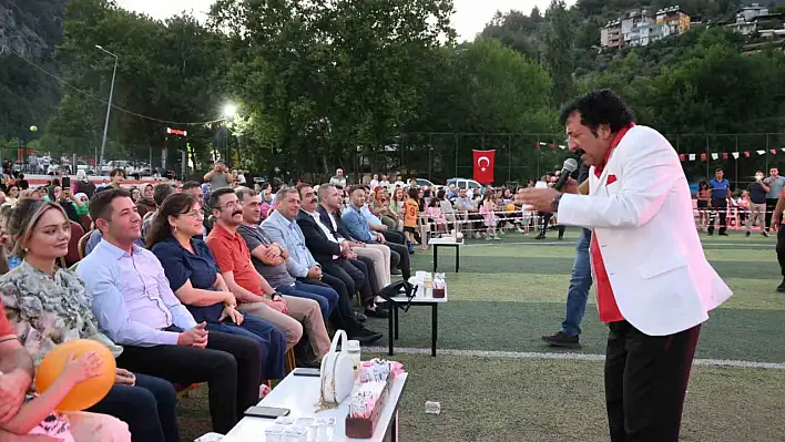 Feke Lisesi mezunları yarım asır sonra ilk kez buluştu