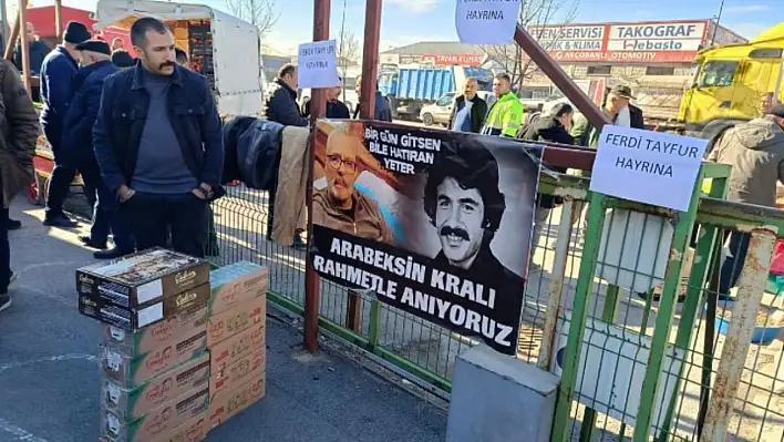 Ferdi Tayfur Kayseri'de özel anıldı