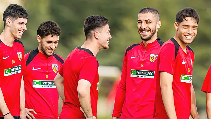 Final haftasında kenetlenen Kayserispor'da Antalyaspor maçı öncesi dikkat çeken mesaj!