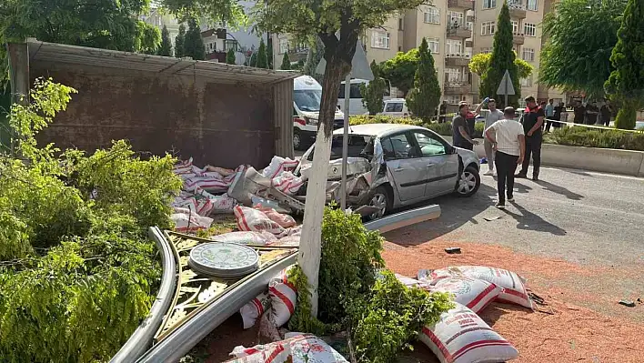 Yozgat'ta zincirleme trafik kazası: 1 kişi öldü, 2 yaralı