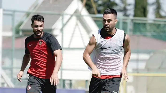Furkan Soyalp Gaziantep FK'dan ayrıldı: Kayserispor'a transfer oluyor!
