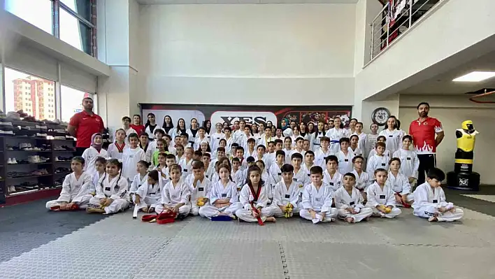 Taekwondo sevgisi çığ gibi büyüyor