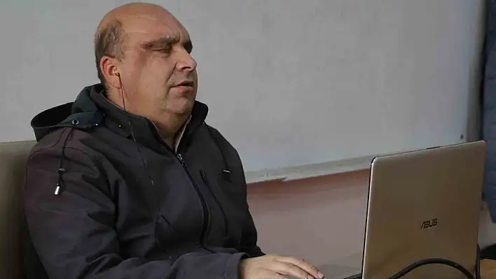 Görme engelli öğretmenlerden ilham veren başarı