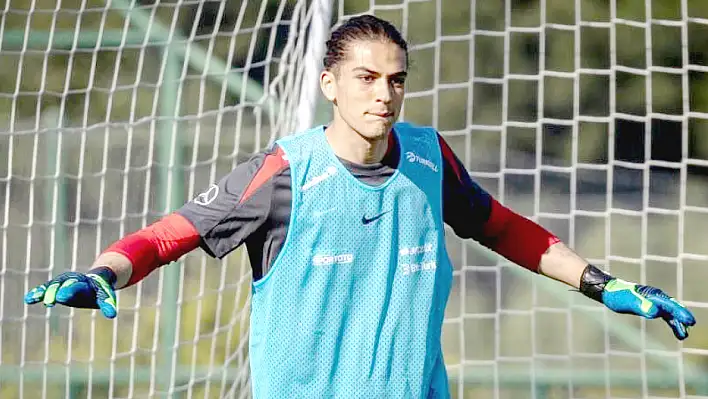 Göztepe'de pürüz çıktı, Doğan Alemdar rotayı İstanbul'a çevirdi!