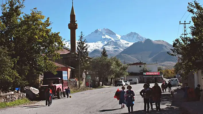 Hacılar Kaymakamı'ndan çağrı!