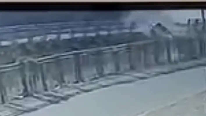 Araç sulama kanalına uçtu: O anlar kameralara yansıdı