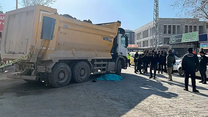 Kahramanmaraş'ta inşaat alanından çıkan kamyon can aldı