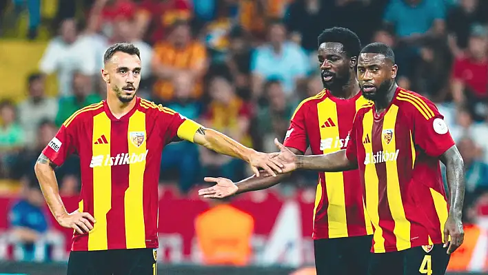 Herkes Stefano Denswil'i konuşuyor!