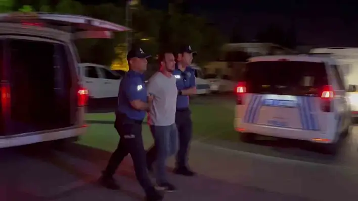 Hırsızlıktan 30 yıl ceza alan hükümlü gezerken yakalandı