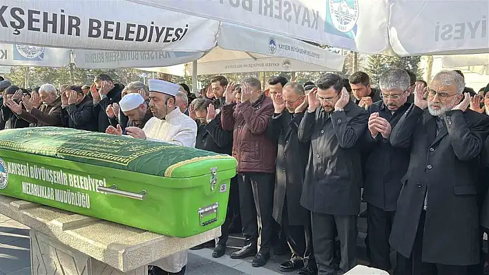 Hüseyin Okandan'ın dedesi son yolculuğuna uğurlandı