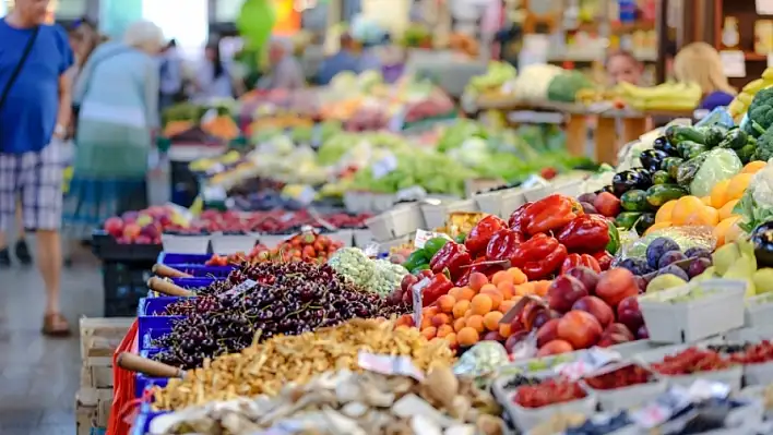 İftar ve sahur sofralarında gözler o 2 meyveyi arıyor!