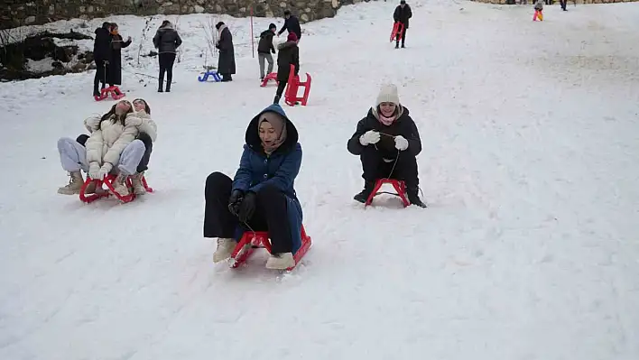 Ilgaz Dağı'nda yarıyıl tatili coşkusu...