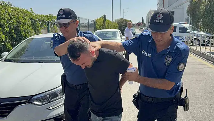 Belediye şantiyesinde amir, işçisini ayağından vurdu